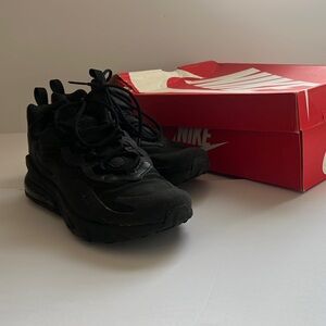 Nike Black Sneakers